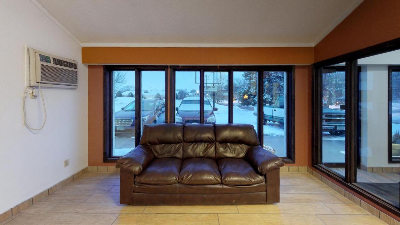 Waconia Inn And Suites 외부 사진